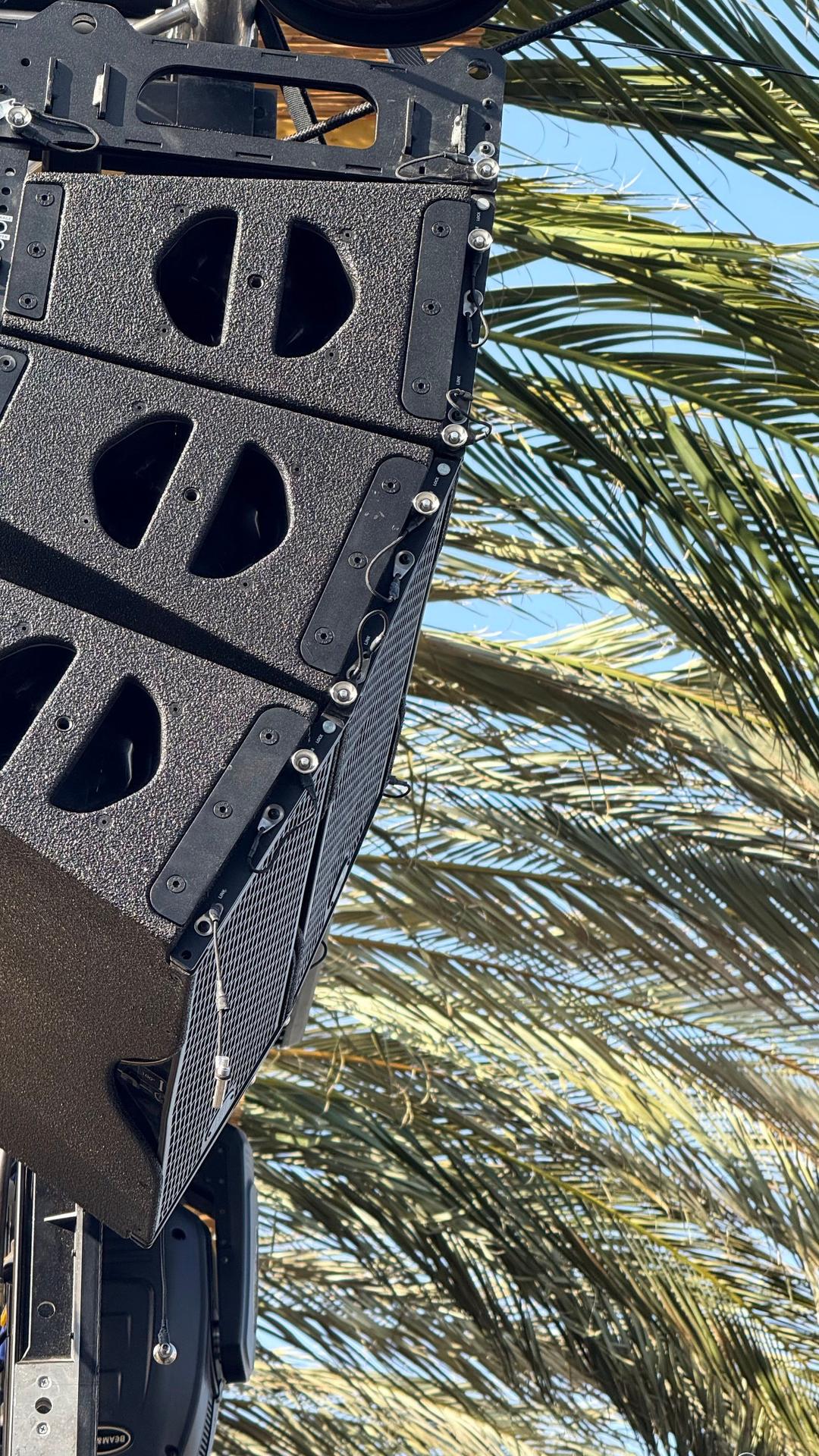 Line Array AED