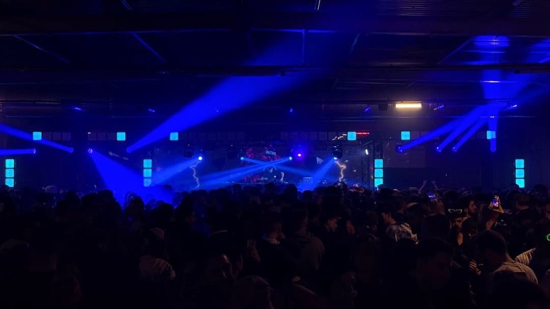 Mainstage en bleu